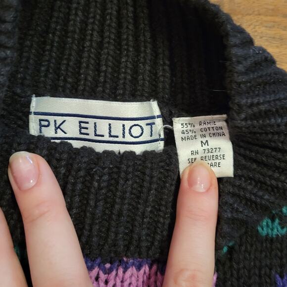 PK Elliot, M | Vintage Black Floral Mock Neck Granny Knit Sweater - Picture 6 of 6